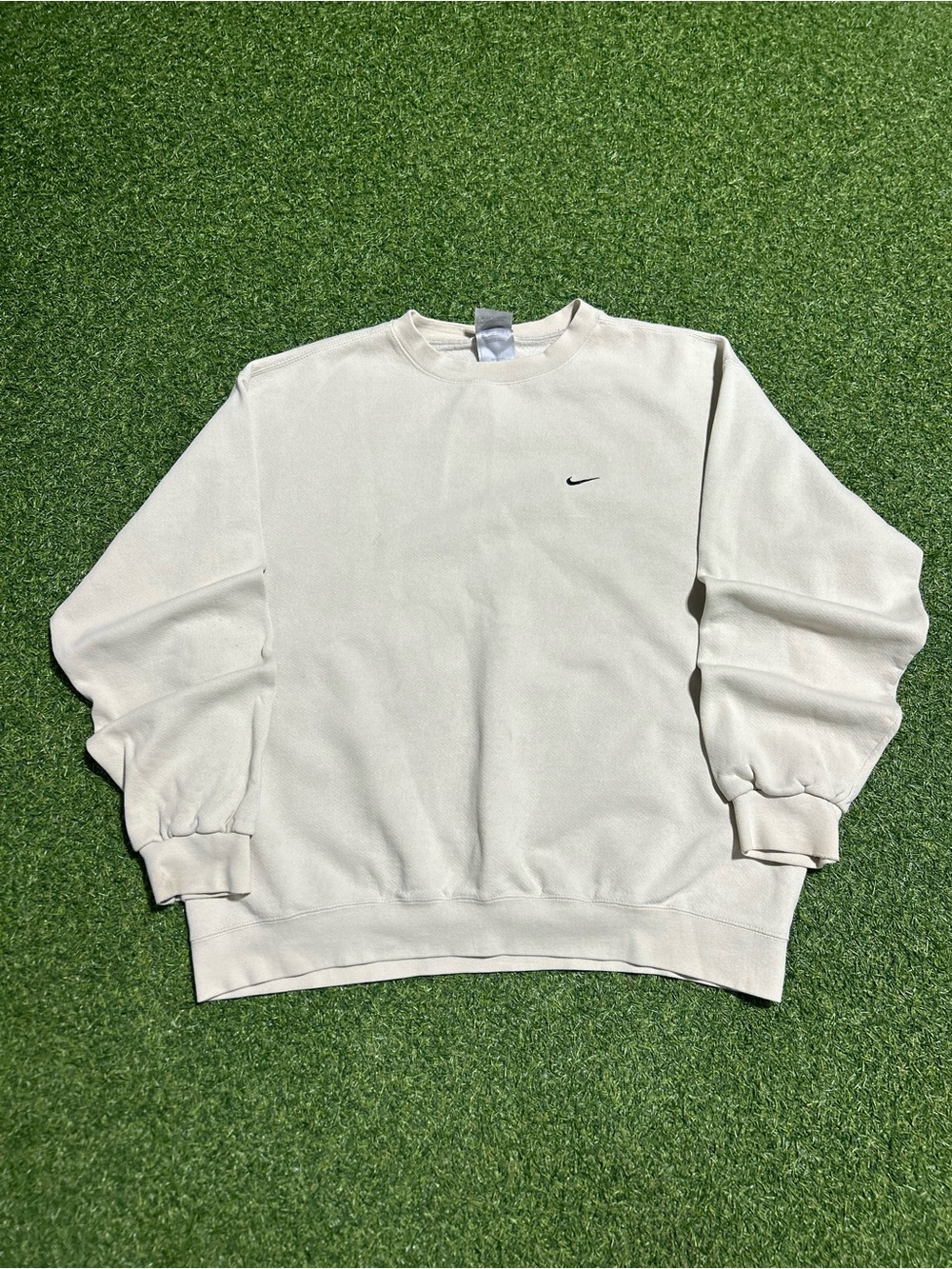 Men’s Vintage Embroidered Nike Crewneck Sweatshirt
